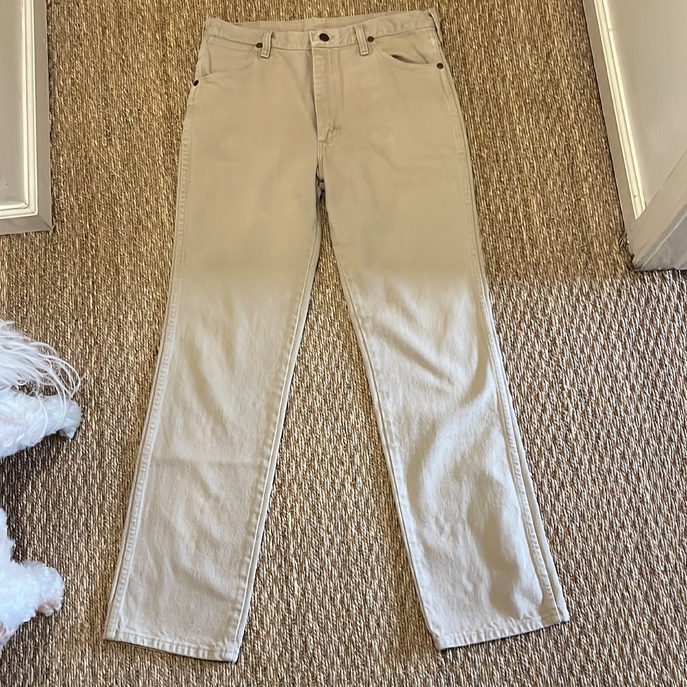 Tan Wranglers 32x32